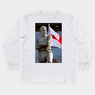 Bobby Moore Statue England Flag Wembley Stadium Kids Long Sleeve T-Shirt